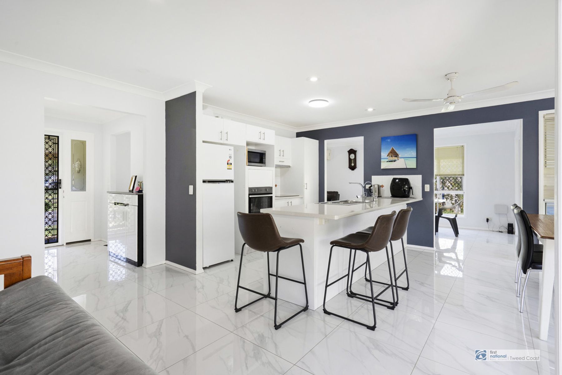 9 Galway Court, Banora Point NSW 2486, Banora Point - Thumbnail 2
