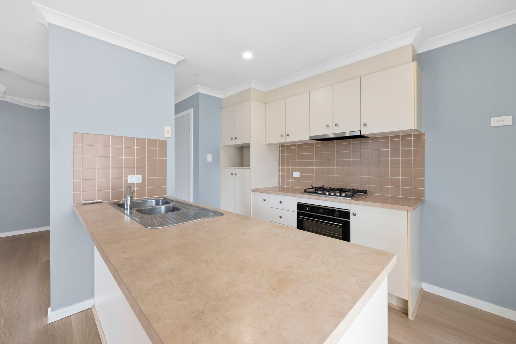 4/36 Seashell Avenue, Coomera, Coomera - Thumbnail 3