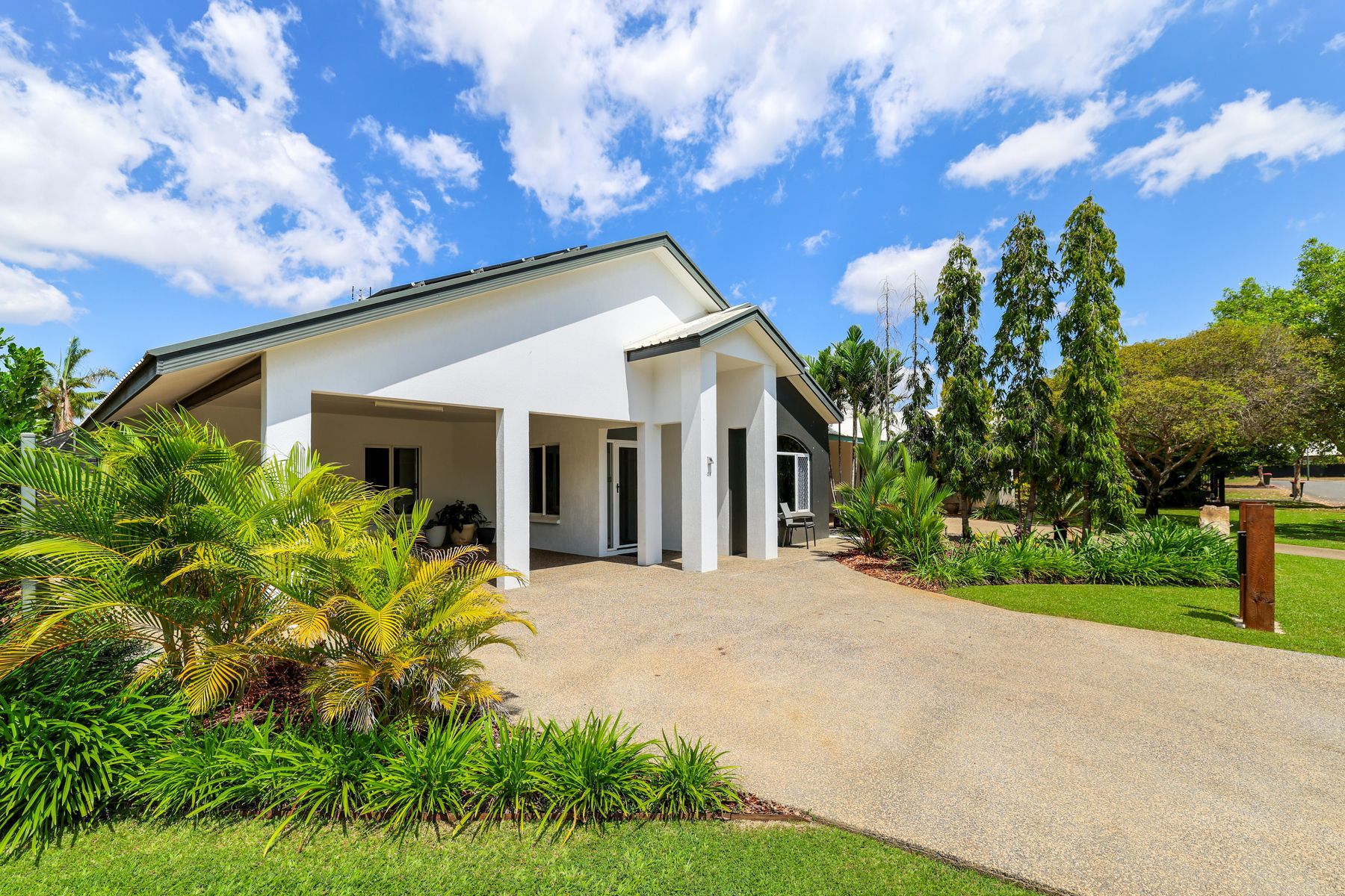 26 McGowan Place, Gunn - Image 1