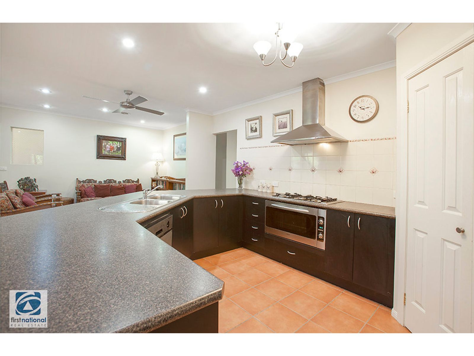 10 Camelot Court, Warragul, VIC 3820, Warragul - Thumbnail 4