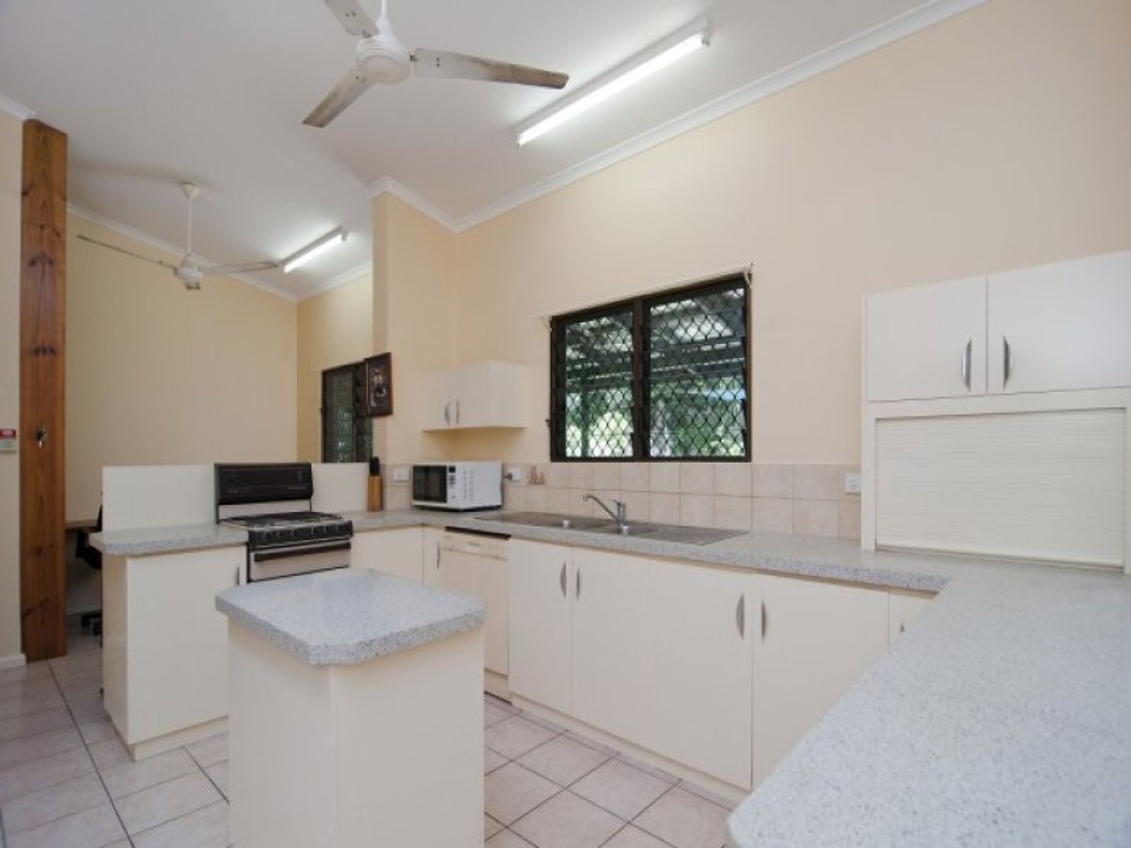 67 Applegum Drive, Karama NT 0812, Karama - Thumbnail 6