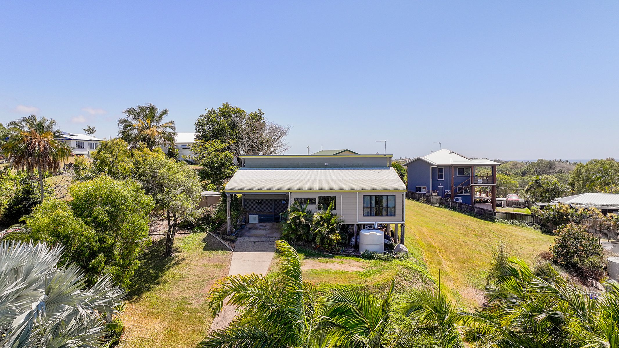 10 Ferries Terrace, Sarina Beach QLD 4737, Sarina Beach - Thumbnail 2