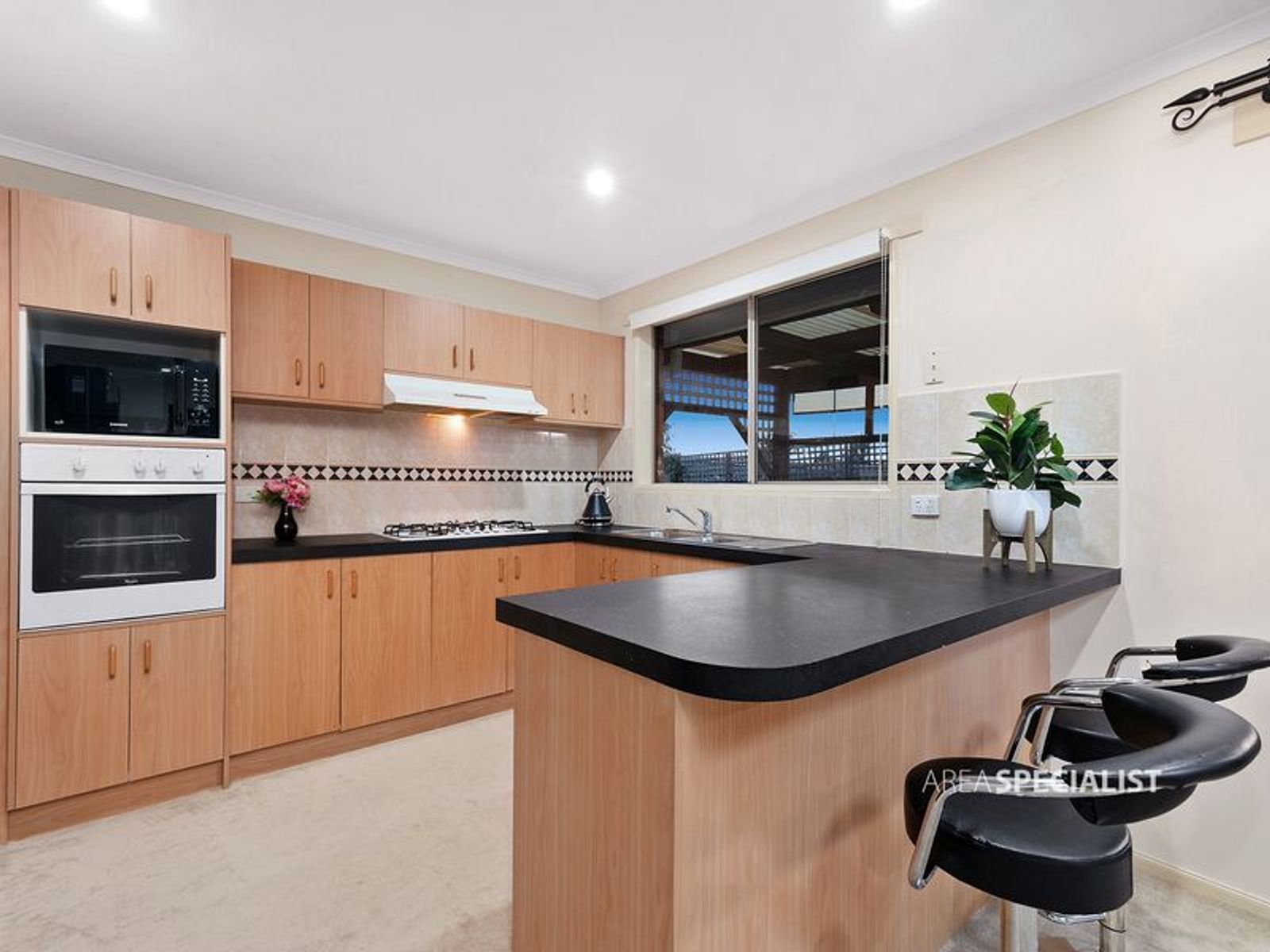 49 Trafalgar Way, Cranbourne East, VIC 3977, Cranbourne East - Thumbnail 4