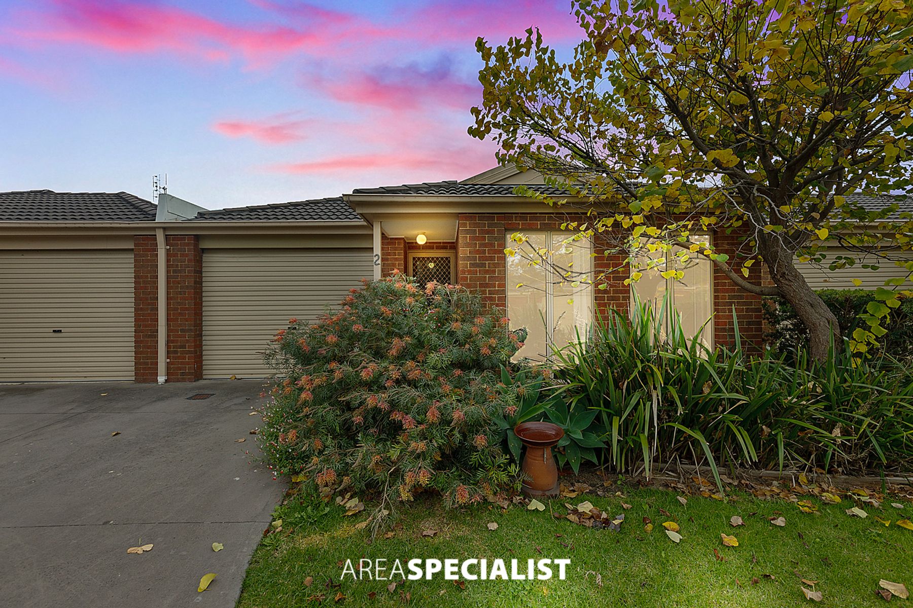 2/13 Redcherry Court, Pakenham, VIC 3810, Pakenham - Thumbnail 2