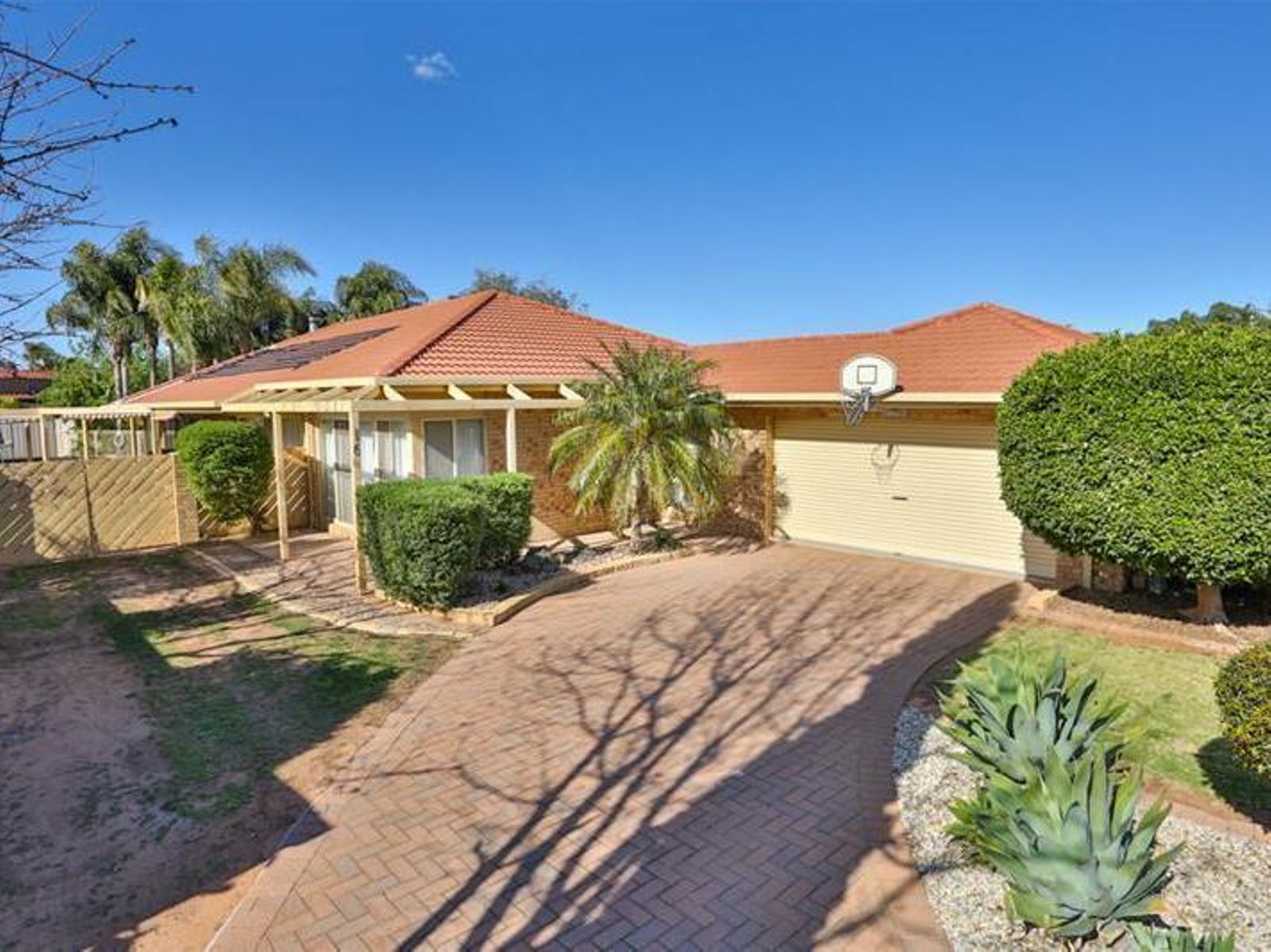 16 Muscat Court, Mildura - Image 1