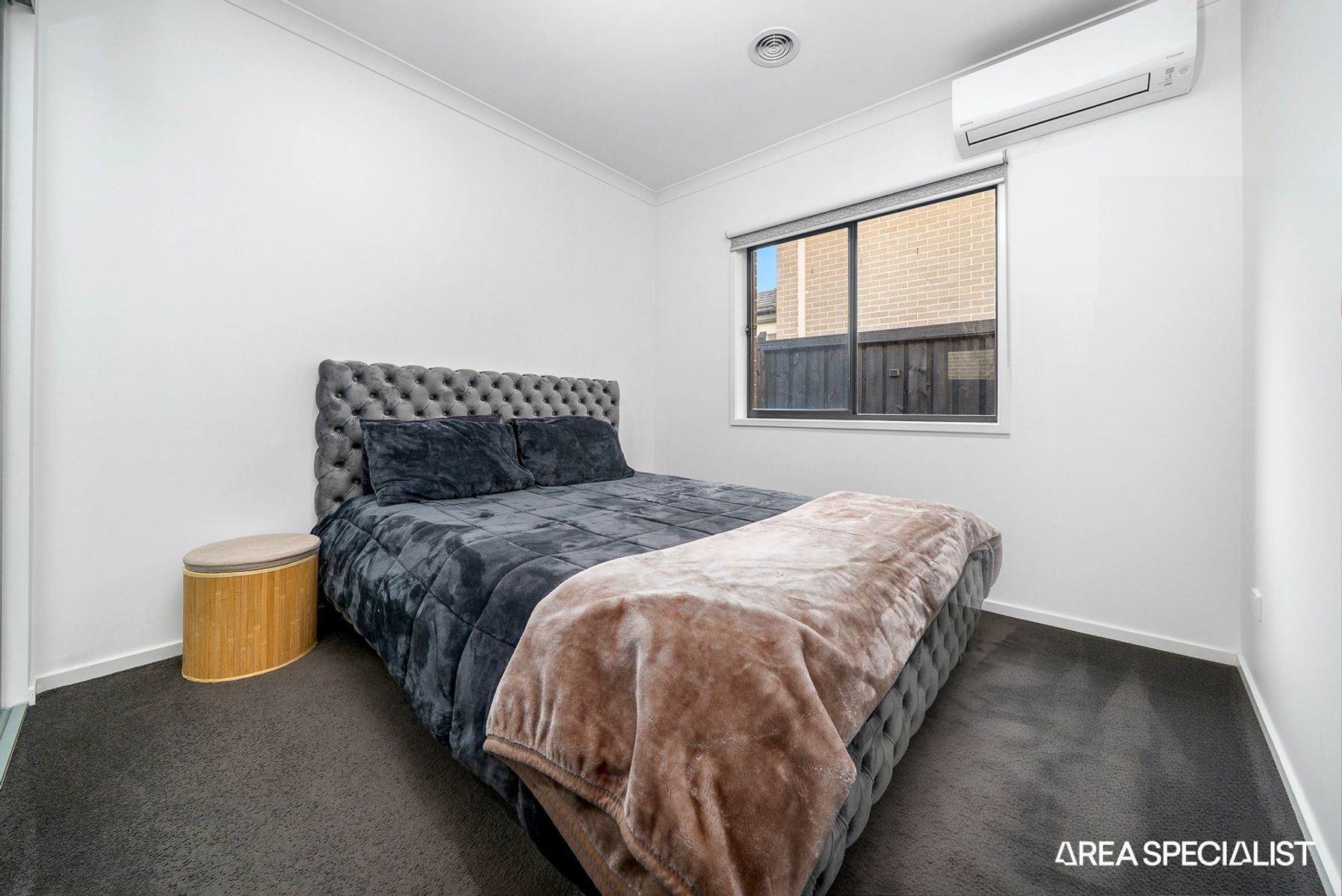 48 Ezra Street, Cranbourne East, VIC 3977, Cranbourne East - Thumbnail 6