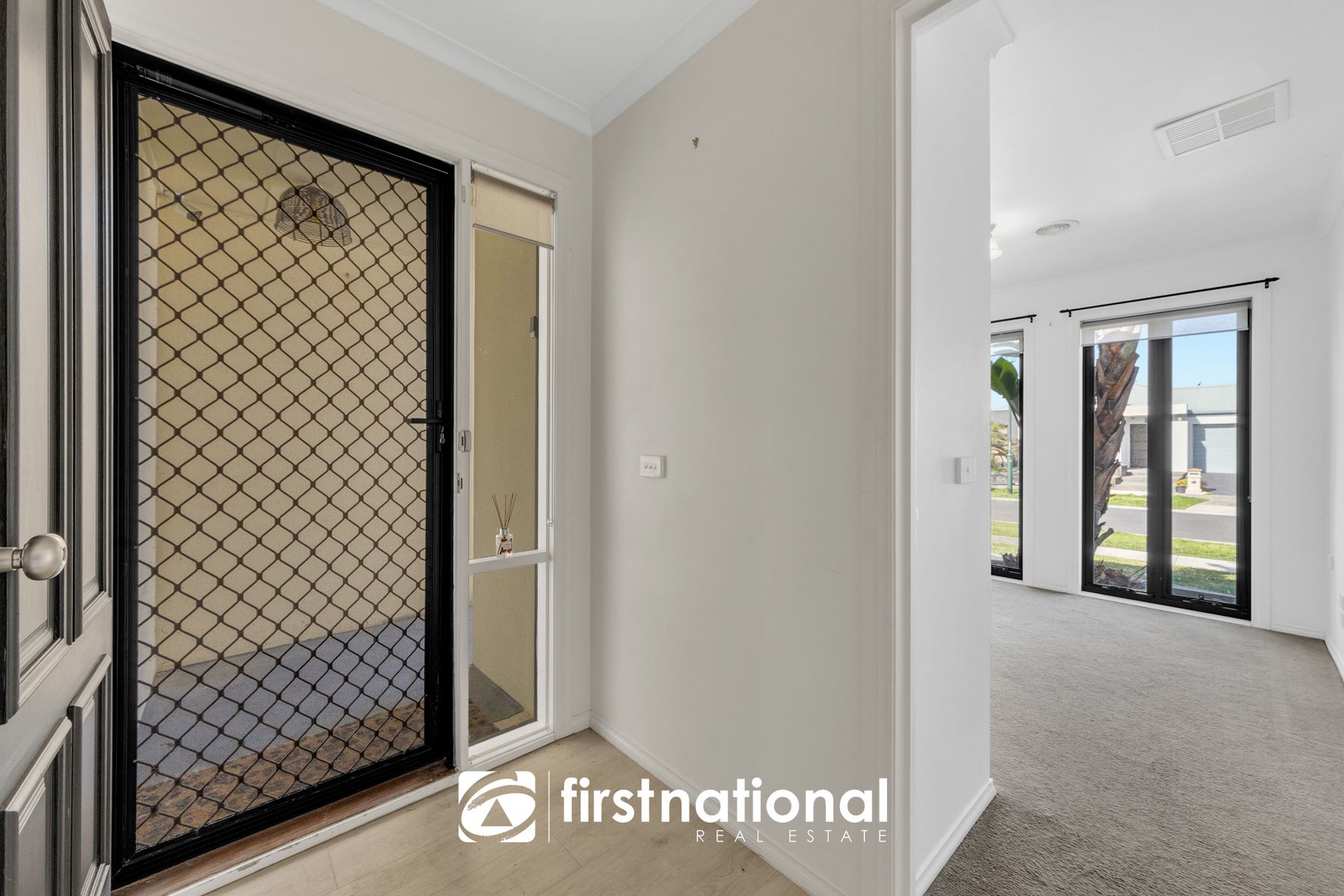 66 Tyndall Street, Cranbourne East VIC 3977, Cranbourne East - Thumbnail 3