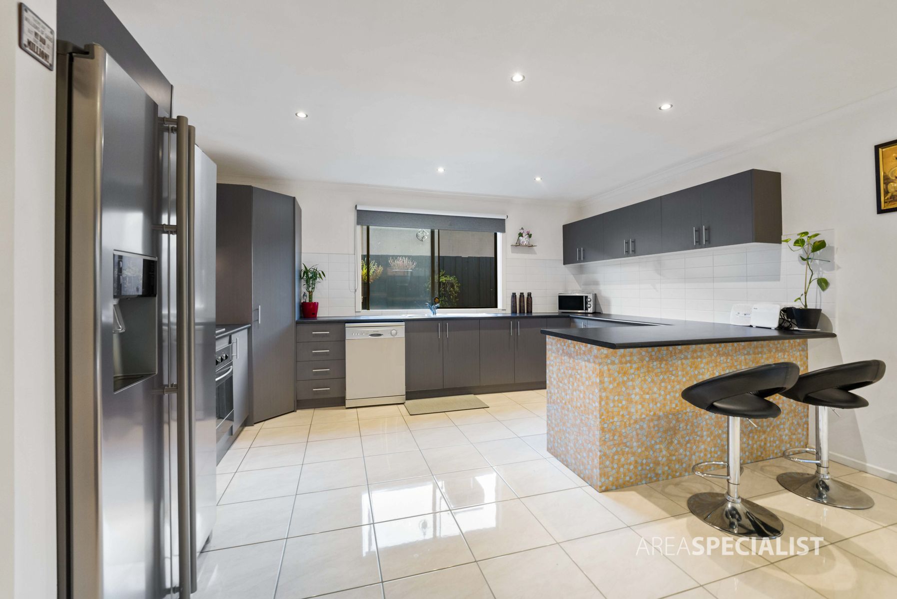 1 Harrow Place, Truganina, VIC 3029, Truganina - Thumbnail 8
