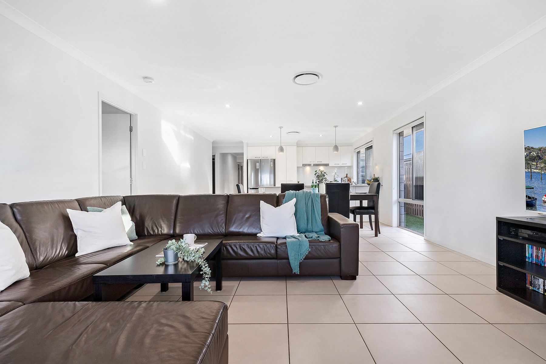 47 Mount Huntley Street, Park Ridge QLD 4125, Park Ridge - Thumbnail 5