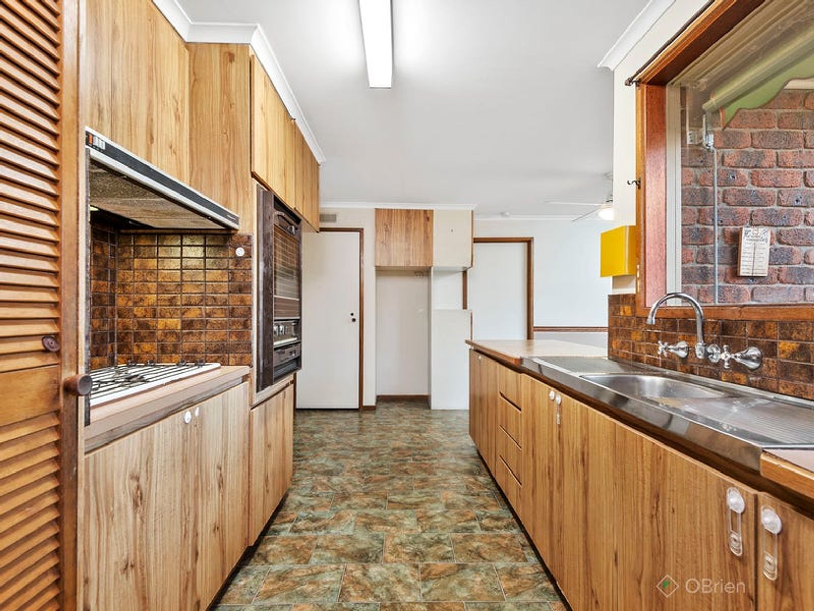80 Chalcot Drive, Endeavour Hills, VIC 3802, Endeavour Hills - Thumbnail 4