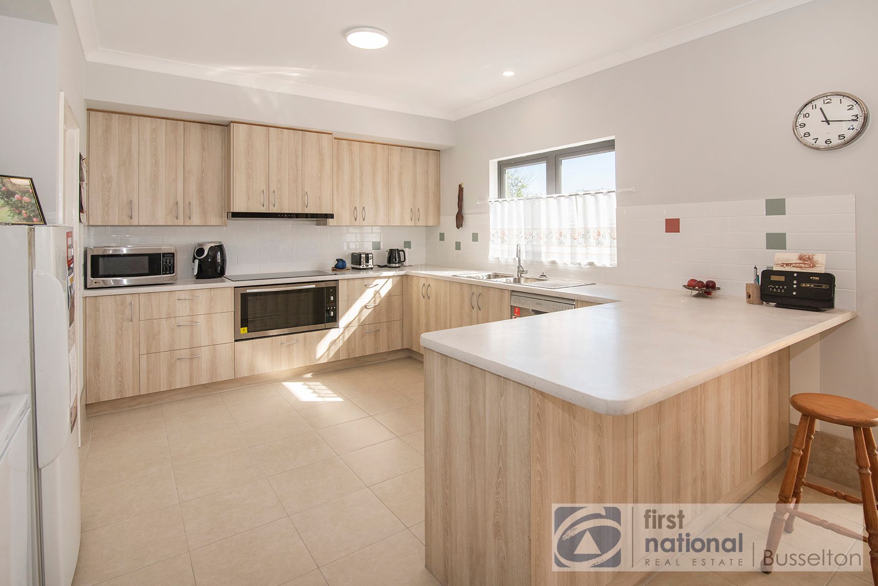 85A Peel Terrace, Busselton, WA 6280, Busselton - Thumbnail 2