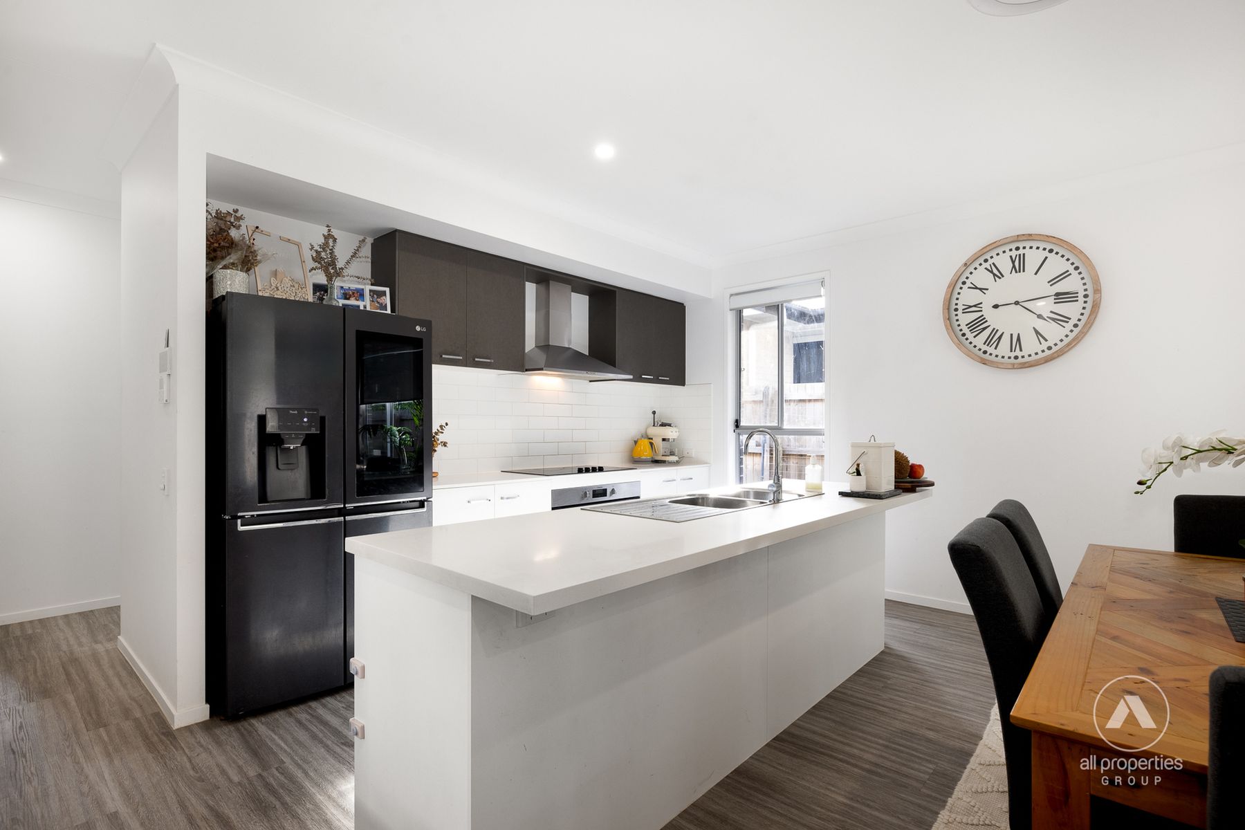 15 Lambretta Street, Hillcrest QLD 4118, Hillcrest - Thumbnail 4