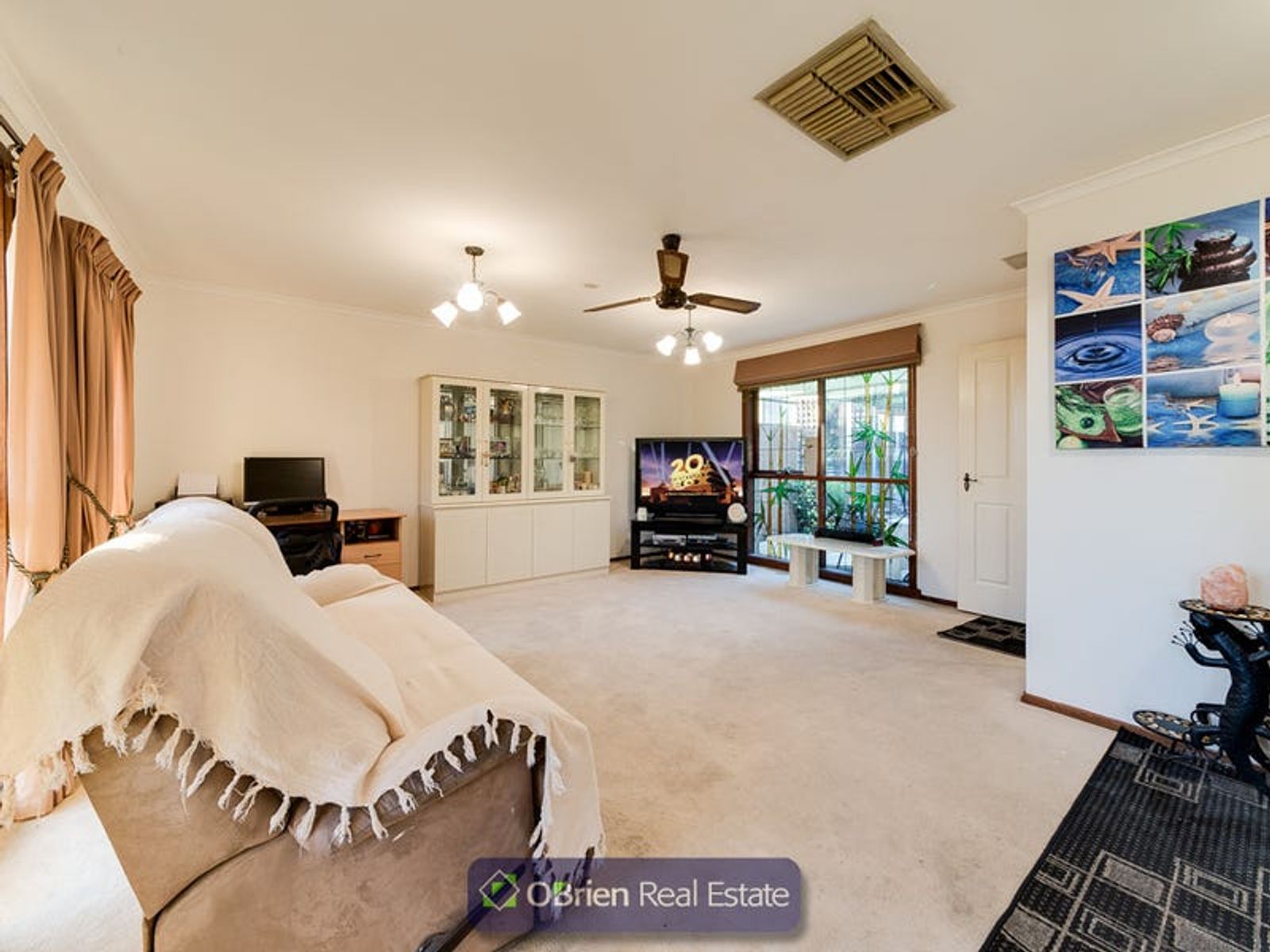 30 Zachary Hicks Crescent, Endeavour Hills, VIC 3802, Endeavour Hills - Thumbnail 4