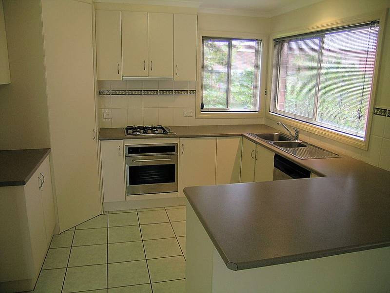 12 Lavender Court, Mildura - Thumbnail 2