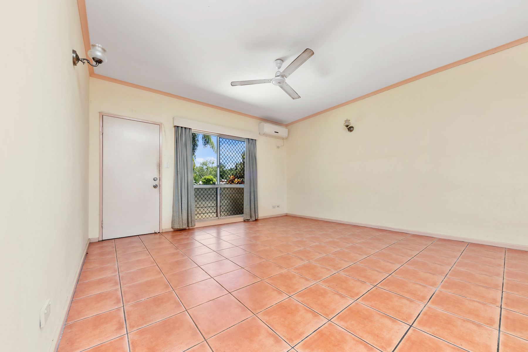 5/95 Essington Avenue, Gray, NT 0830, Gray - Thumbnail 2