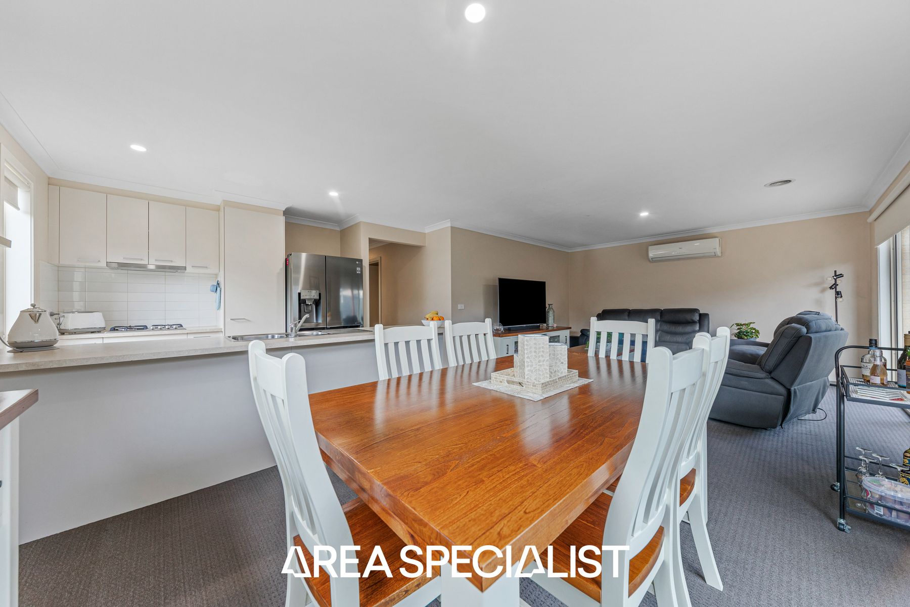 17 Pointer Drive, Pakenham, VIC 3810, Pakenham - Thumbnail 7