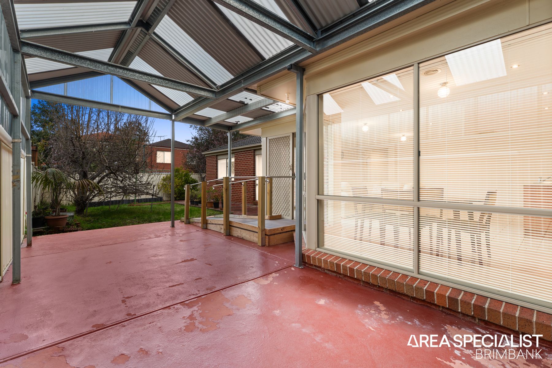 24 Spinifex Street, Cairnlea, VIC 3023, Cairnlea - Thumbnail 2