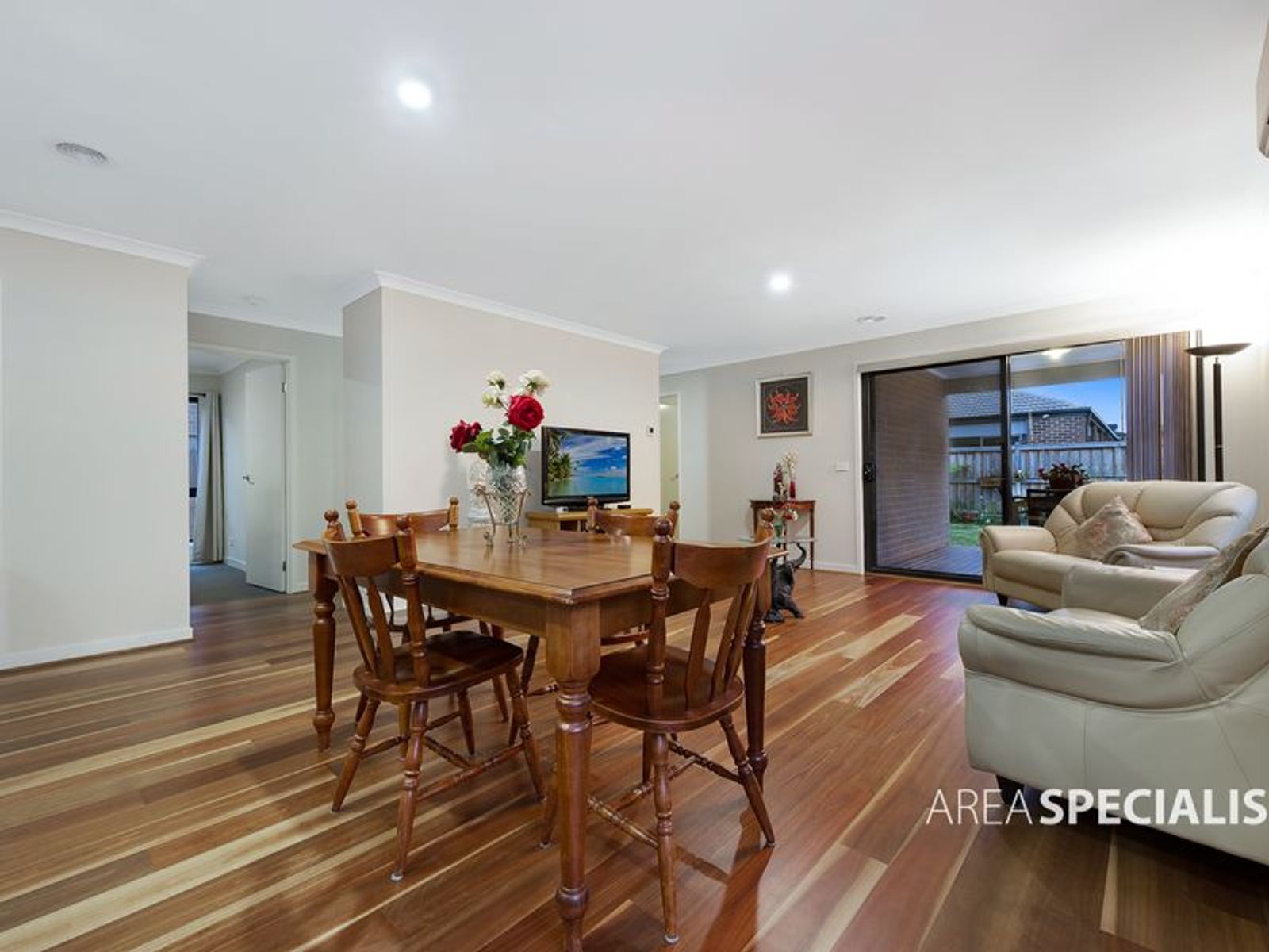 12 Tamborine Street, SOUTH RIPLEY QLD 4306, South Ripley - Thumbnail 3