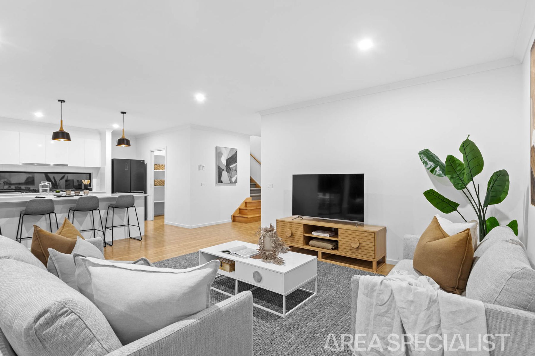 27 Flanagan Crescent, Cranbourne South, VIC 3977, Cranbourne South - Thumbnail 5
