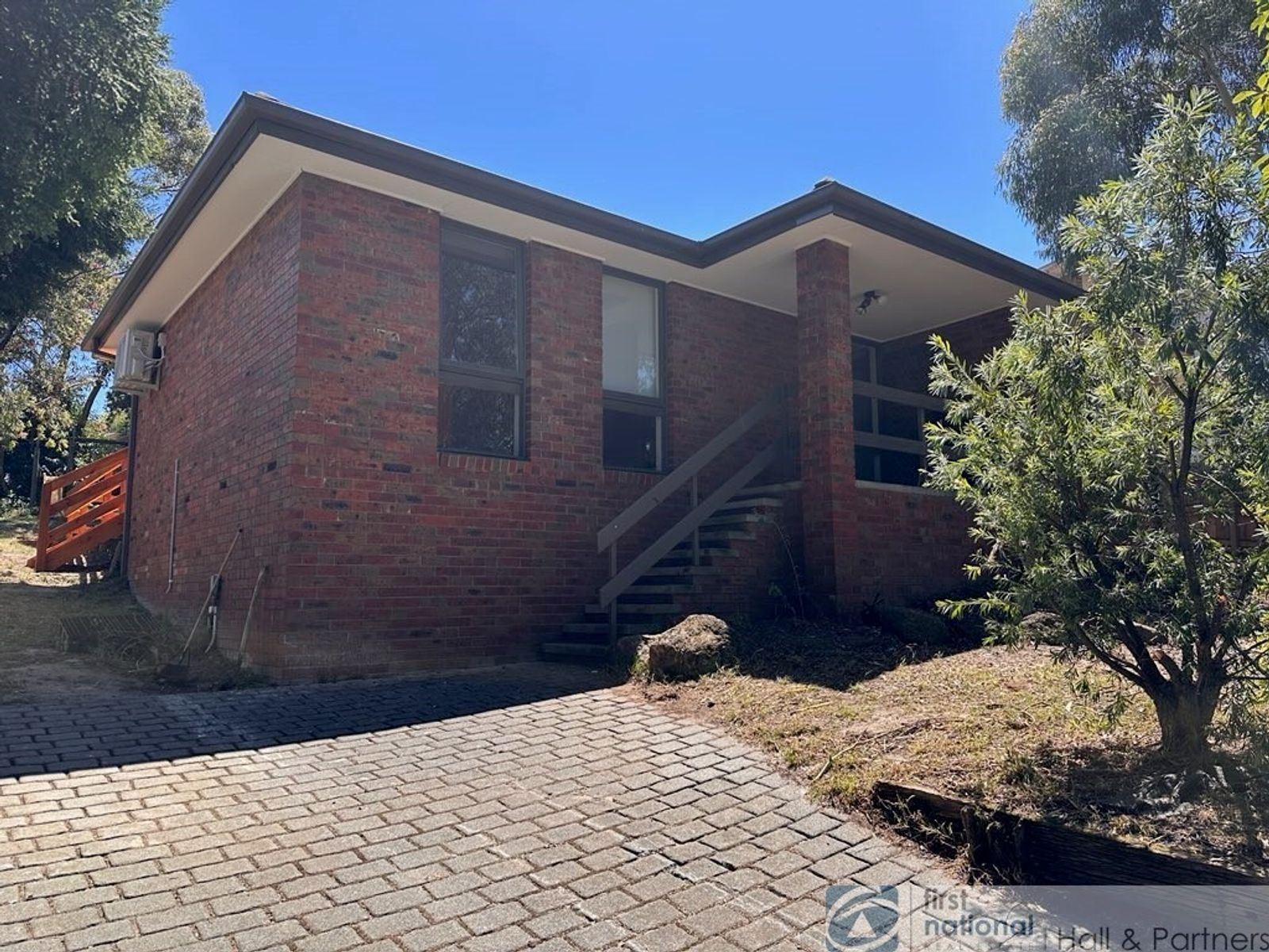 35 Alderbrook Avenue, Mulgrave VIC 3170