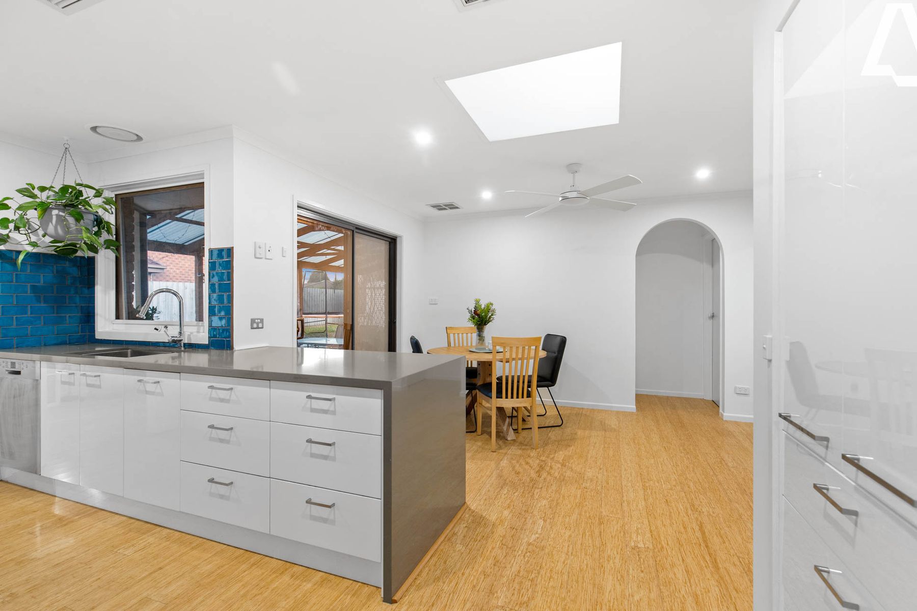32 Dorchester Crescent, Carrum Downs, VIC 3201, Carrum Downs - Thumbnail 7