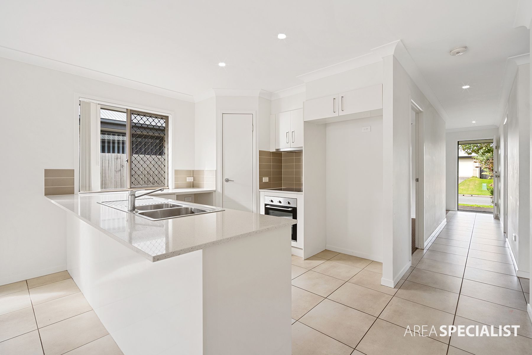 8 Beaumont Drive, Pimpama, QLD 4209, Pimpama - Thumbnail 4