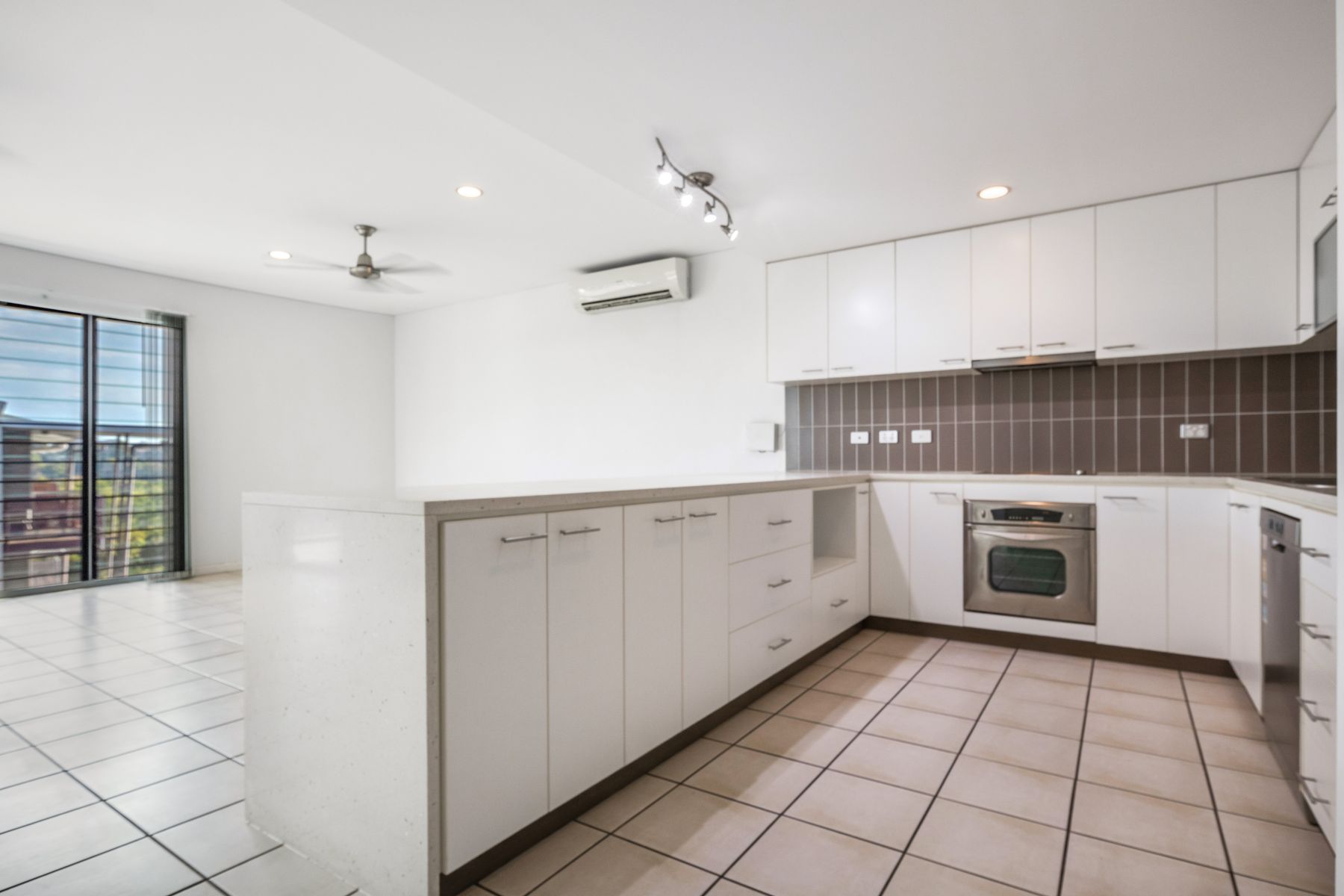 61/3 Michie Court, Bayview NT 0820, Bayview - Thumbnail 4