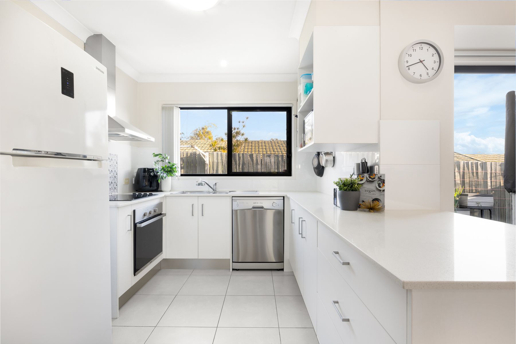 12/698-700 Kingston Road, Loganlea QLD 4131, Loganlea - Thumbnail 2