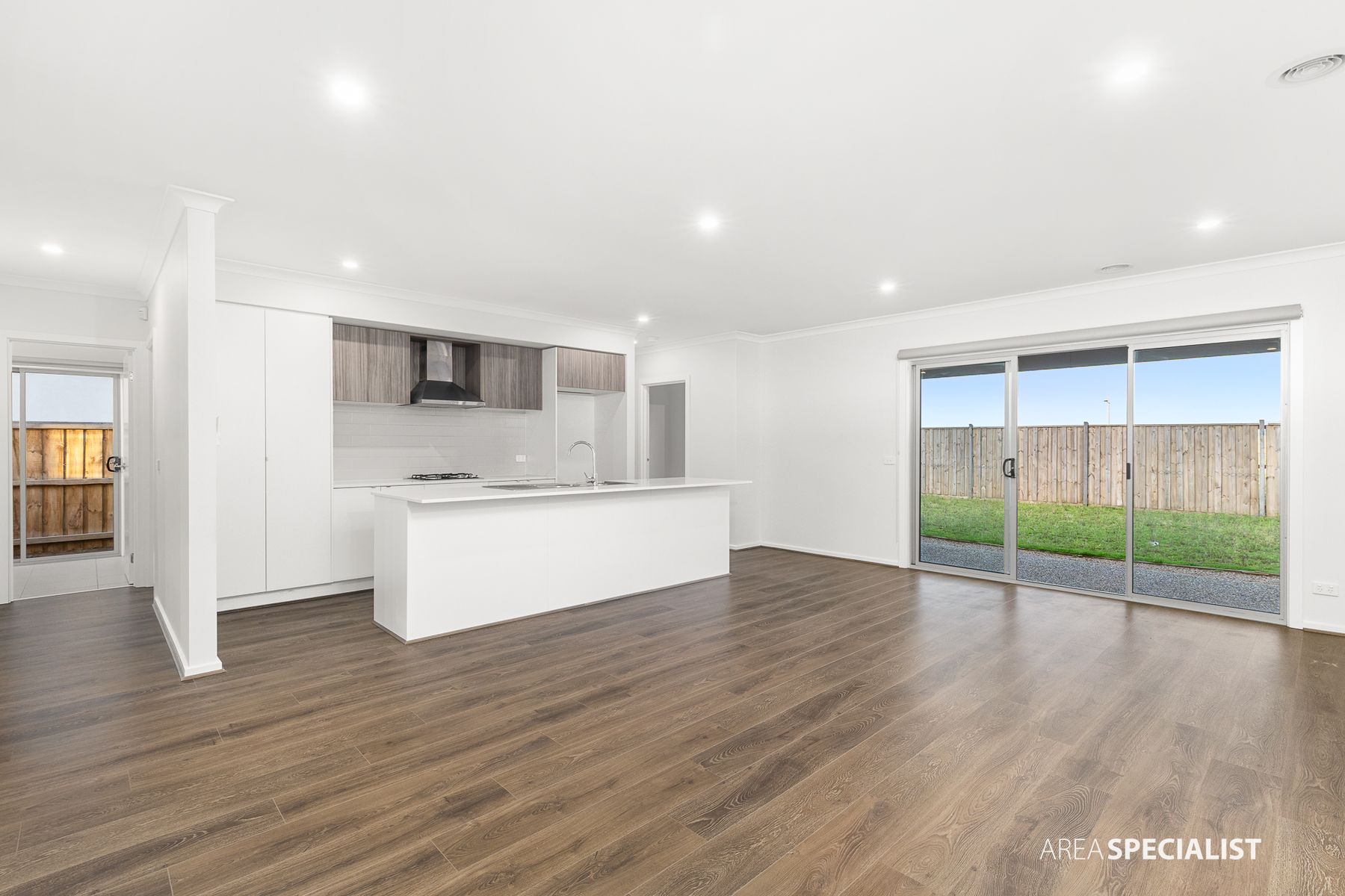 31 Greenmont Road, Wyndham Vale, Wyndham Vale - Thumbnail 3