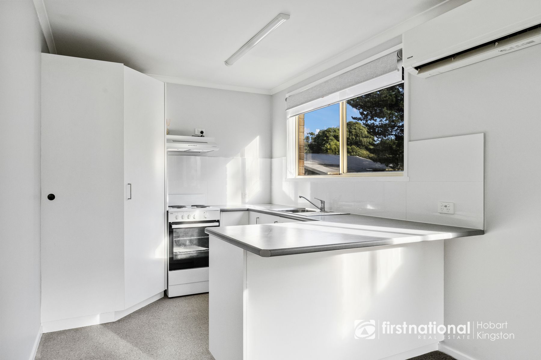 1/1A Browns Road, Kingston TAS 7050, Kingston - Thumbnail 2