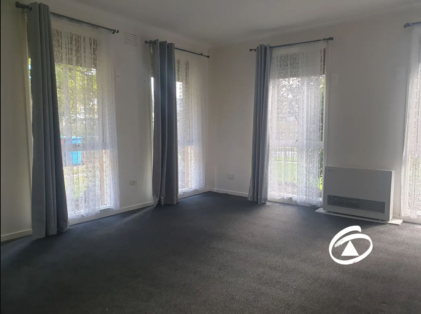 493 Princes Highway, NARRE WARREN, House for Lease First National