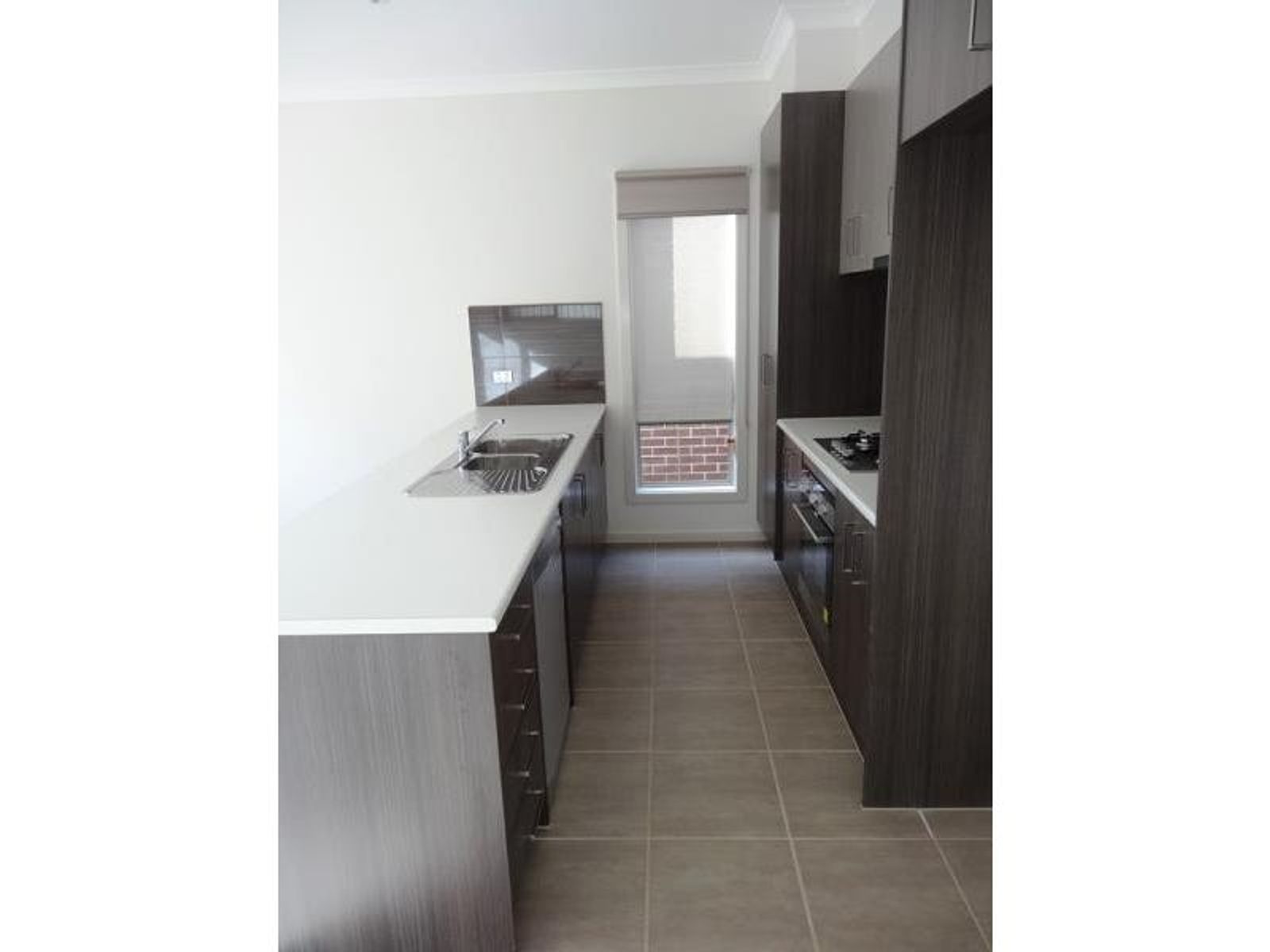 2/9B Barry Street, Maddingley VIC 3340, Maddingley - Thumbnail 2