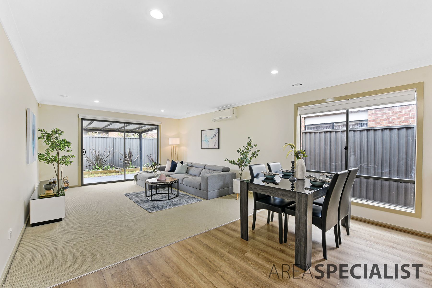 32 Jupiter Crescent, Cranbourne West, VIC 3977, Cranbourne West - Thumbnail 7