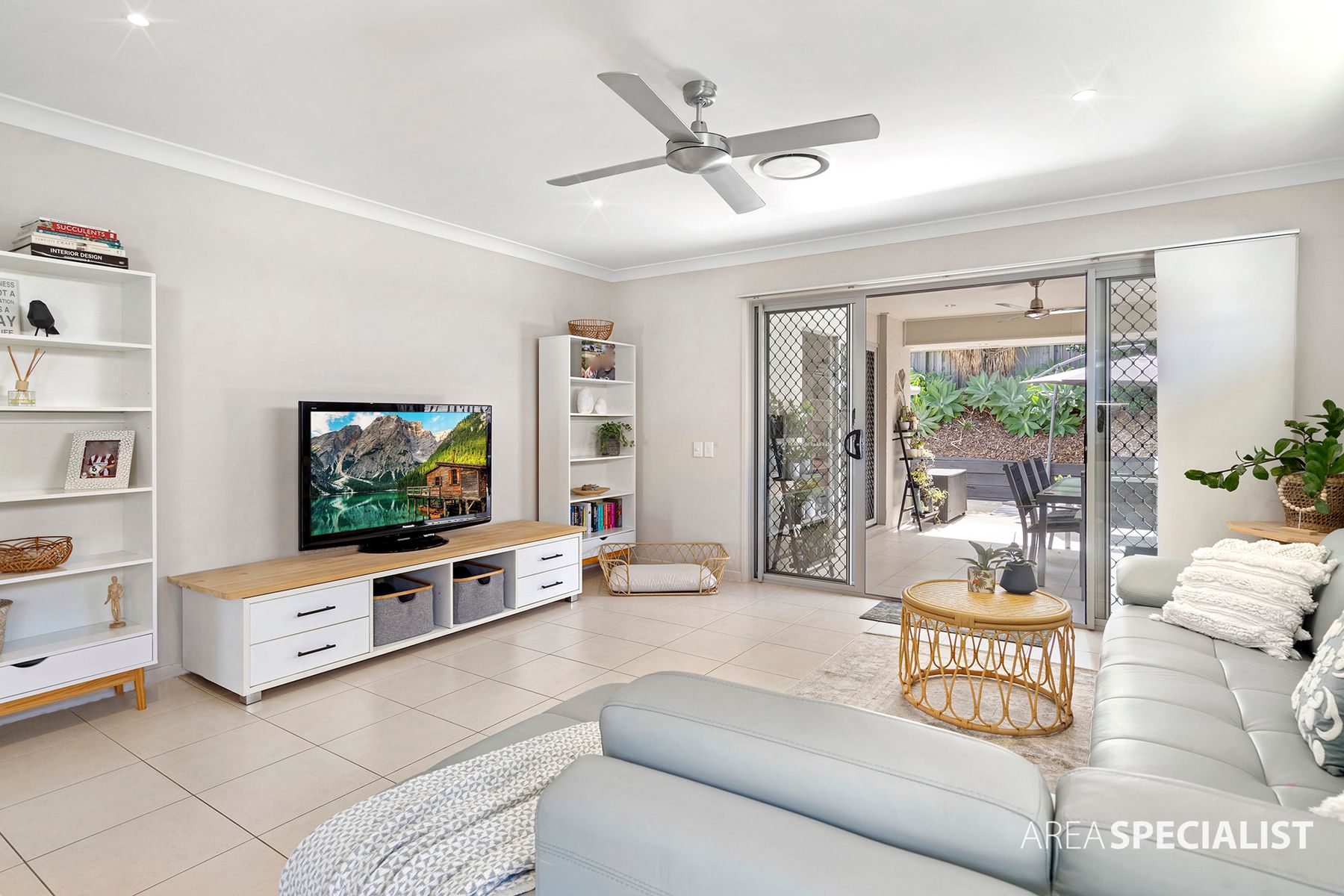 14 Carrieton Street, Ormeau, QLD 4208, Ormeau - Thumbnail 5