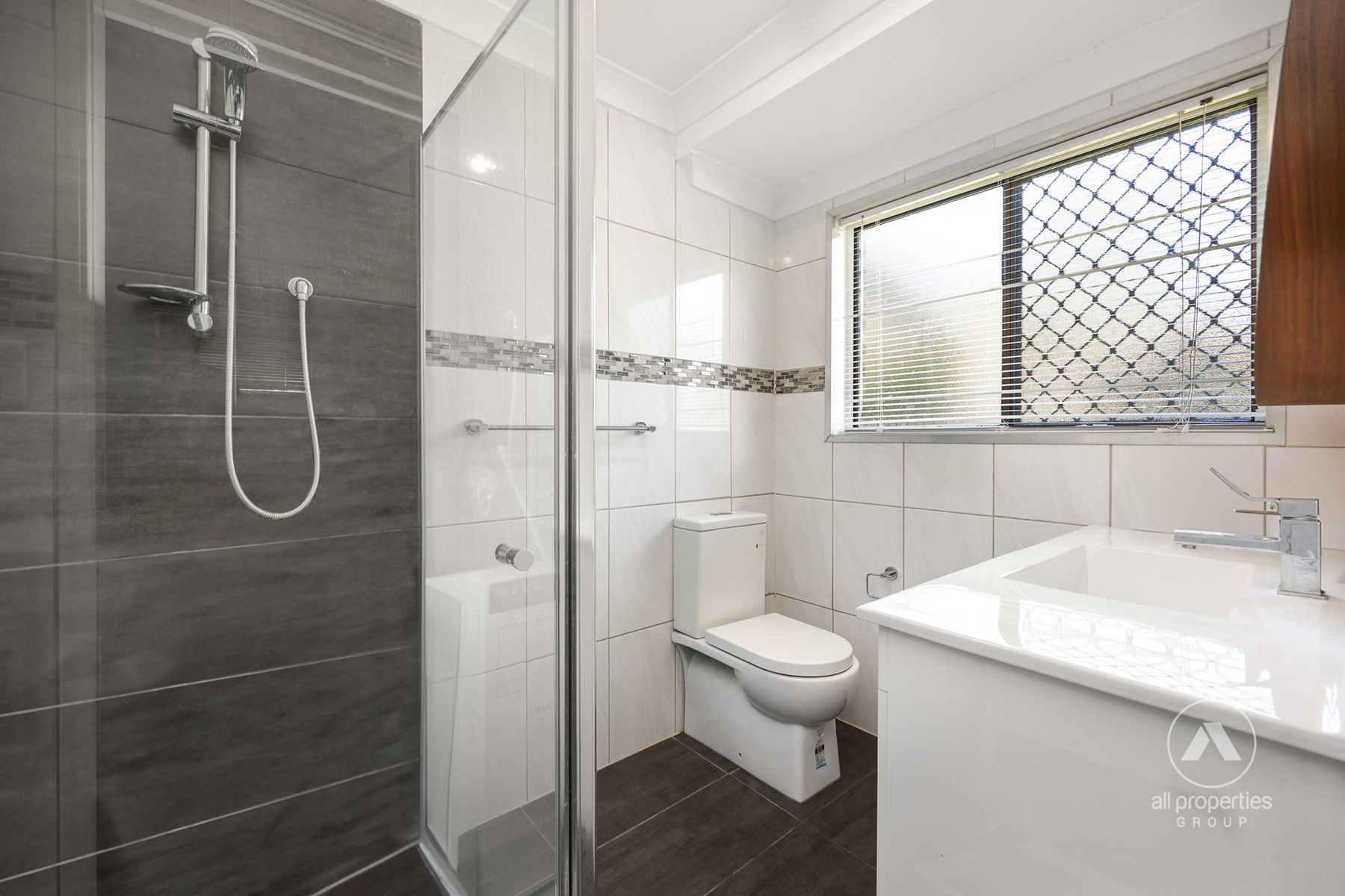 74 Parkroyal Crescent, Regents Park QLD 4118, Regents Park - Thumbnail 8