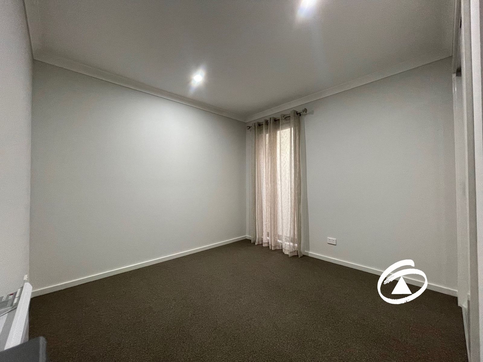 2 Guell Lane, Clyde North VIC 3978, Clyde North - Thumbnail 6