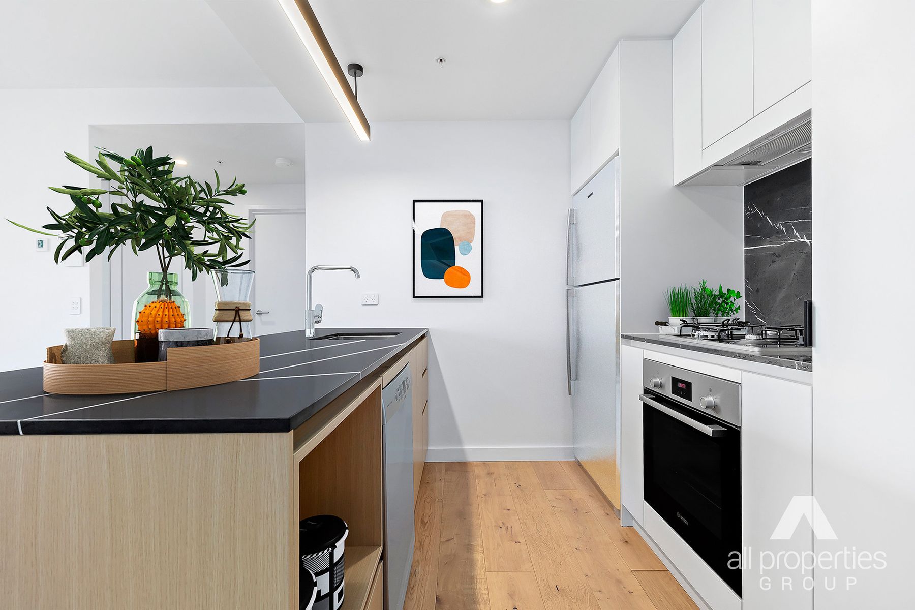 13207/1 Cordelia Street, South Brisbane, QLD 4101, South Brisbane - Thumbnail 2