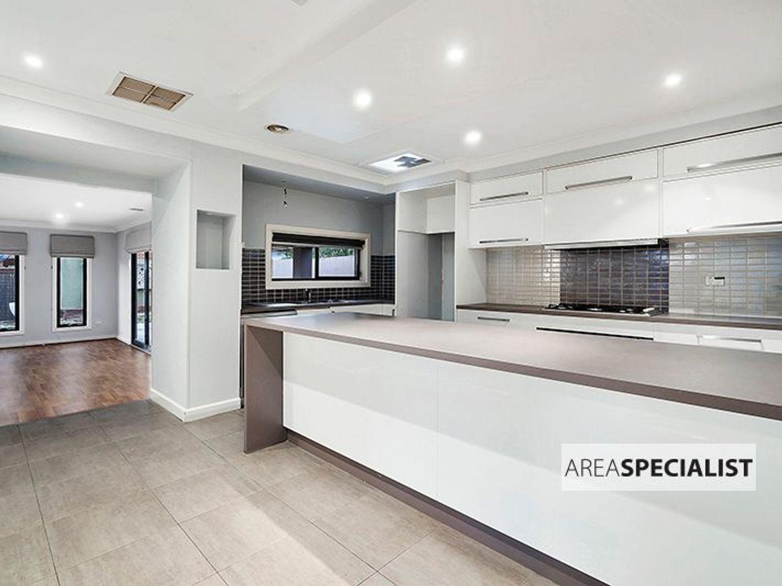 12 Vanessa Avenue, Keysborough, VIC 3173, Keysborough - Thumbnail 5