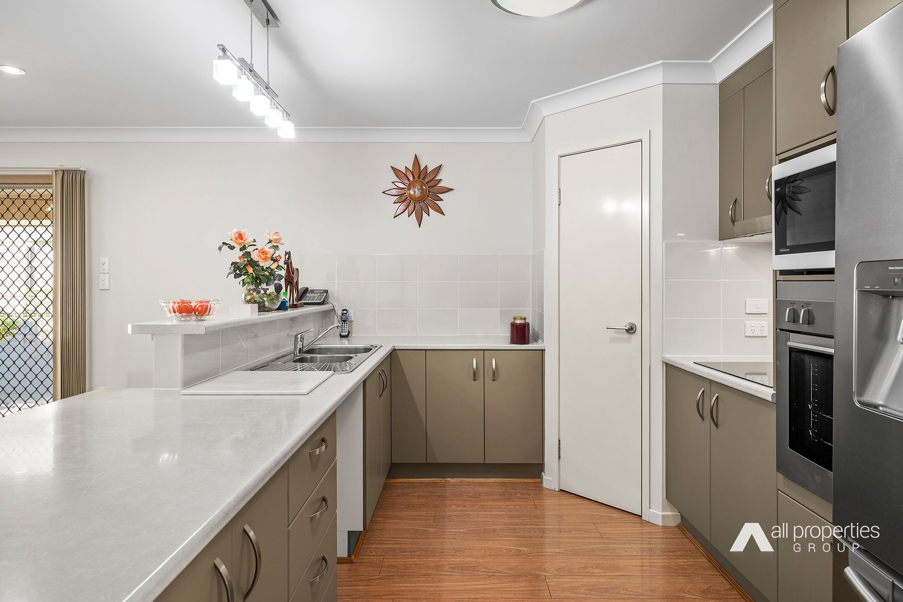 18 Wildwood Crescent, Flagstone QLD 4280, Flagstone - Thumbnail 2