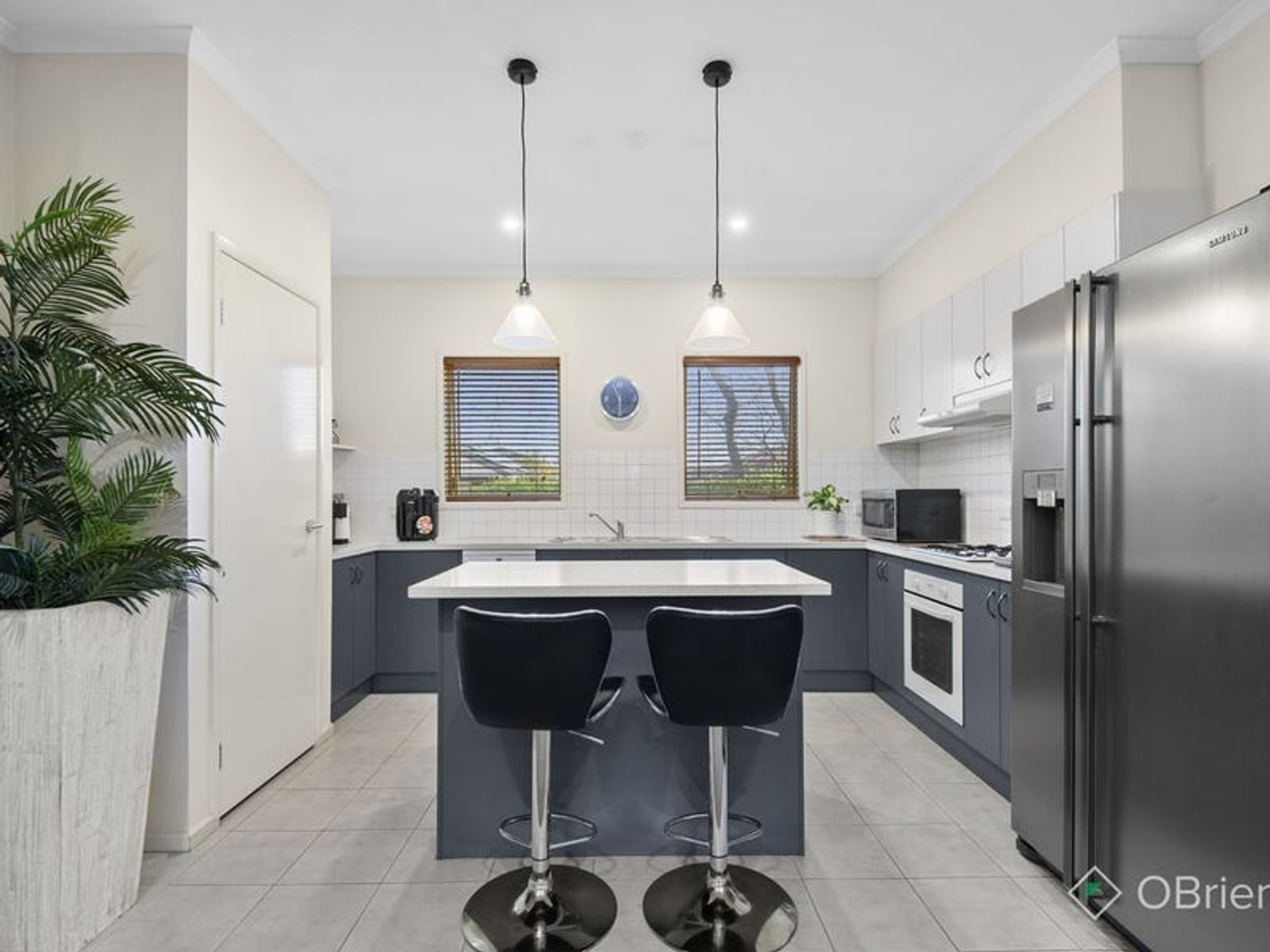 8 Gellibrand Court, Berwick, VIC 3806, Berwick - Thumbnail 4
