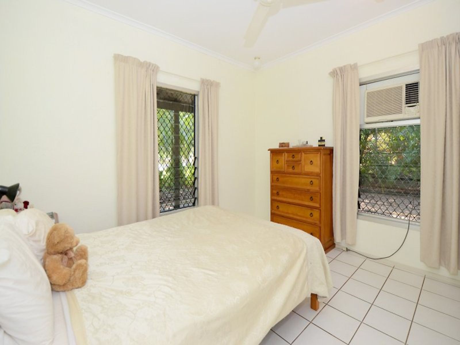 63 Henbury Avenue, Tiwi NT 0810, Tiwi - Thumbnail 6