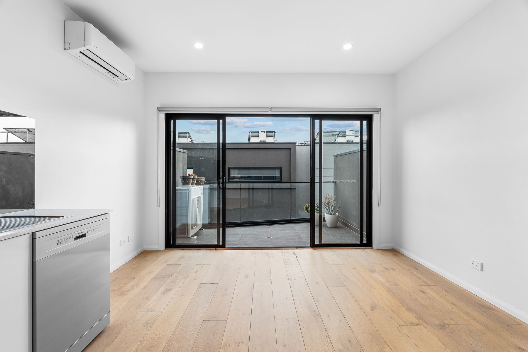 2/17 Bent Street, Bentleigh, VIC 3204, Bentleigh - Thumbnail 4