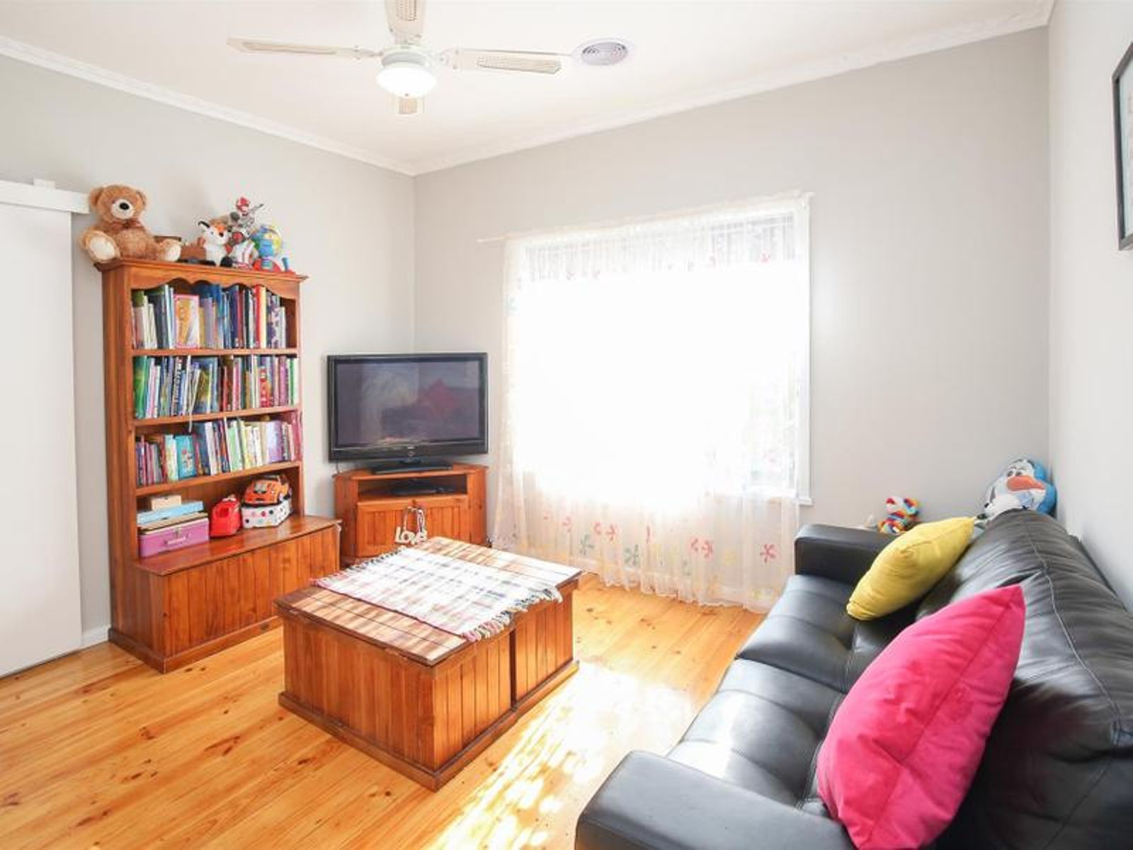 33 McKendrick Avenue, Mildura - Thumbnail 3
