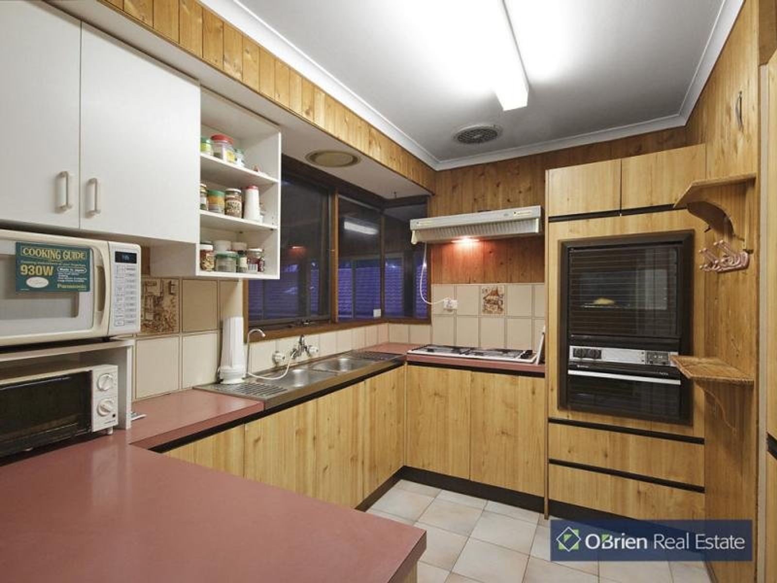 224 James Cook Drive, Endeavour Hills, VIC 3802, Endeavour Hills - Thumbnail 3