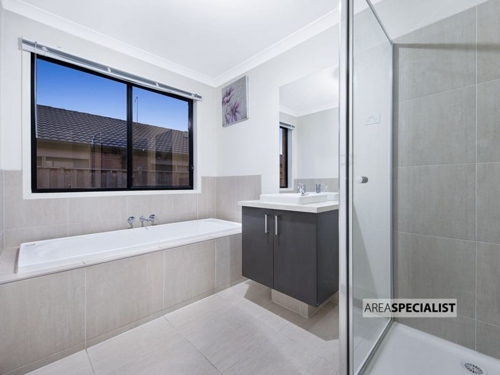 14 VALENCIA CCT, Cranbourne, VIC 3977, Cranbourne - Thumbnail 8