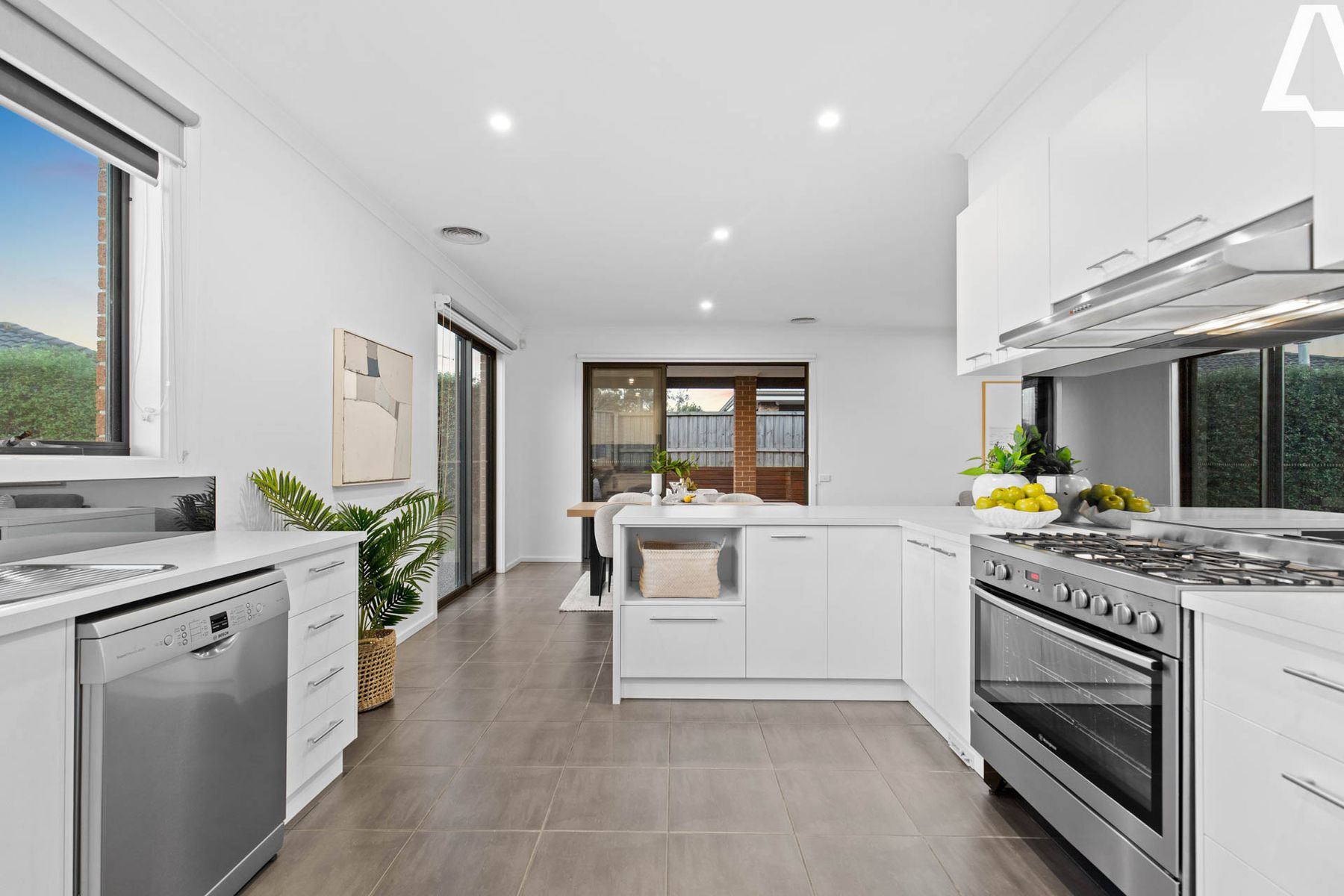 24 Aqueduct Road, Langwarrin, VIC 3910, Langwarrin - Thumbnail 5