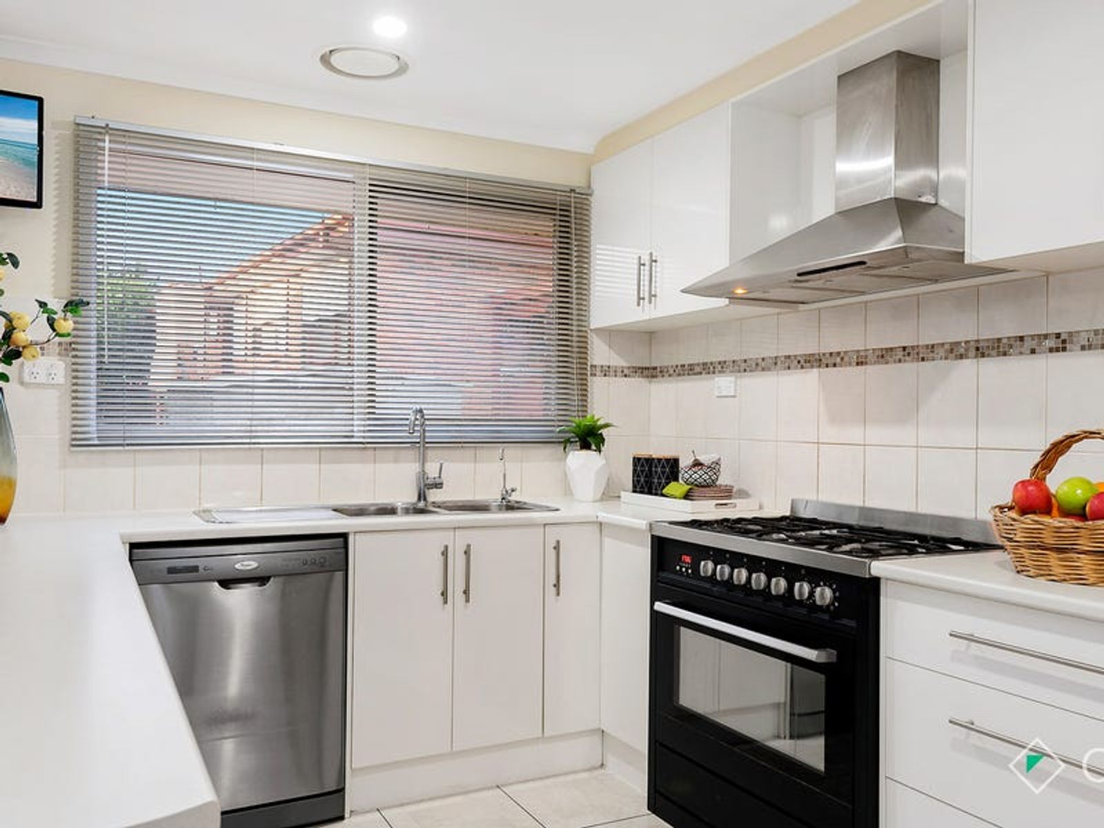 3 Inverness Street, Endeavour Hills, VIC 3802, Endeavour Hills - Thumbnail 3
