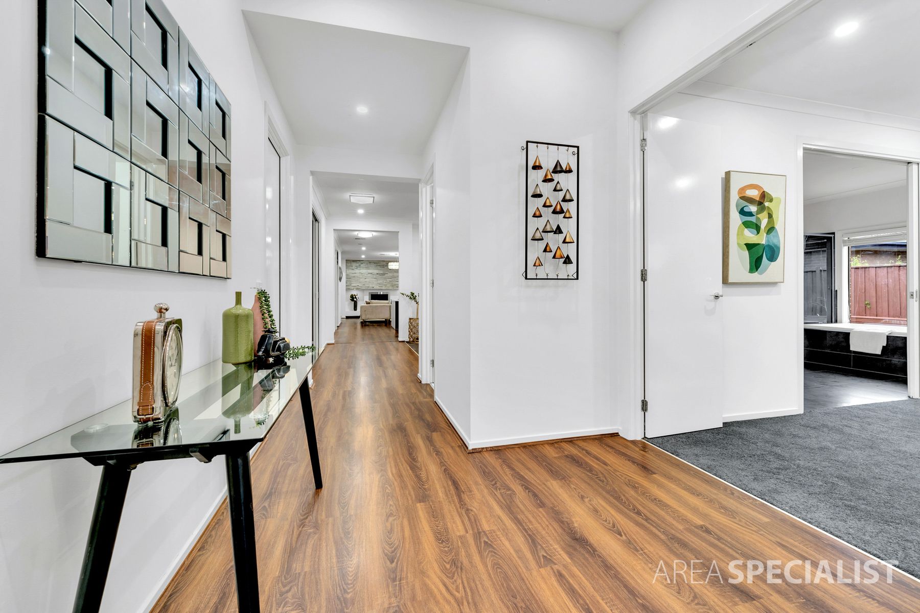 9 Mallett Grove, Lyndhurst, VIC 3975, Lyndhurst - Thumbnail 2