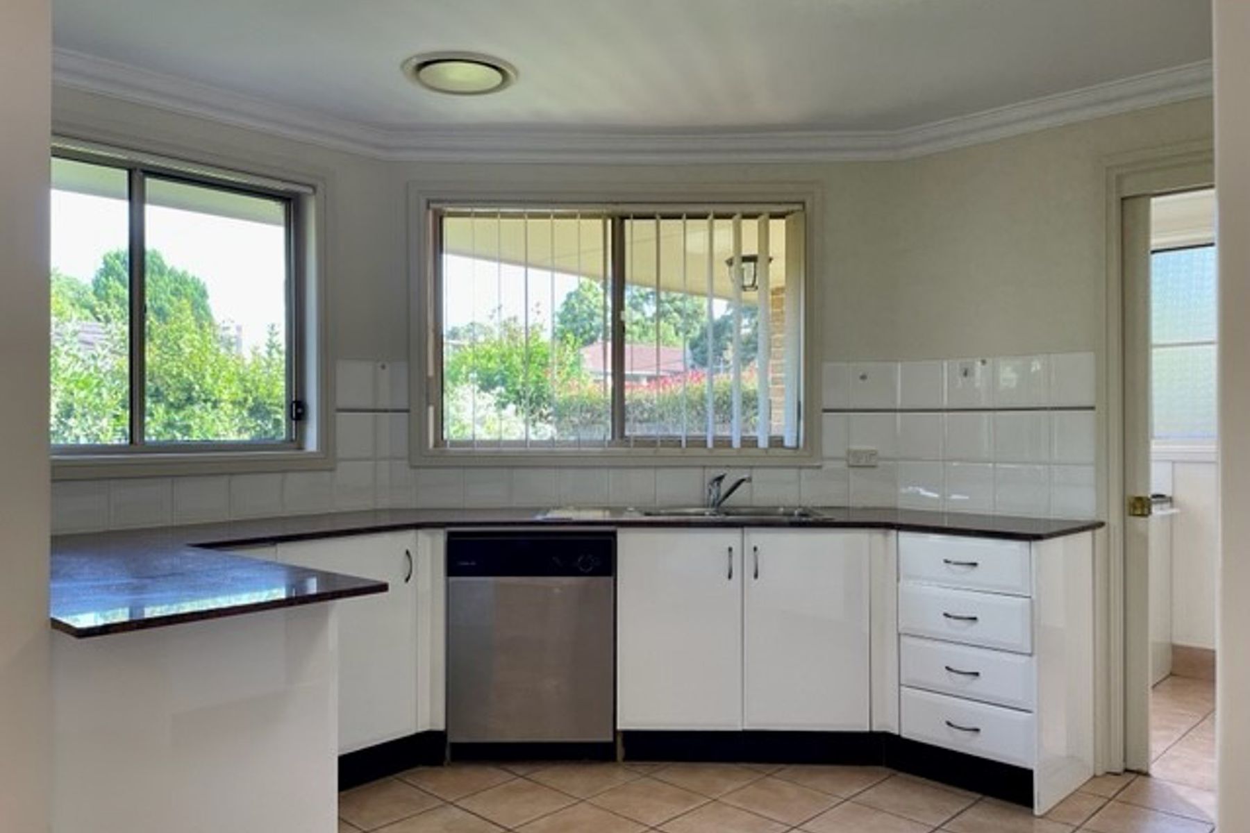 5/24-28 Brisbane Road, Castle Hill NSW 2154, Castle Hill - Thumbnail 2