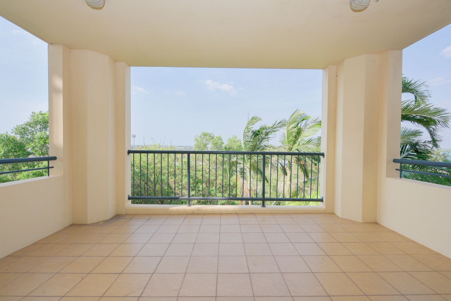 37/9 Carey Street, Darwin City NT 0800, Darwin City - Thumbnail 2